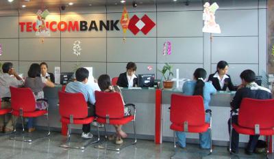 Vay tiêu dùng cá nhân tín chấp techcombank không cần tài sản đảm bảo