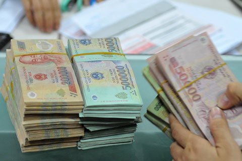 Vay tiền lãi suất thấp