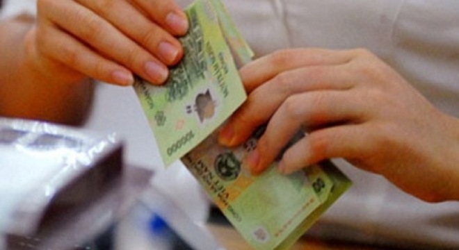 Vay tiền ngân hàng theo lương