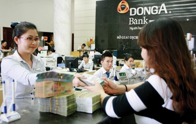 Vay tín chấp Đông Á